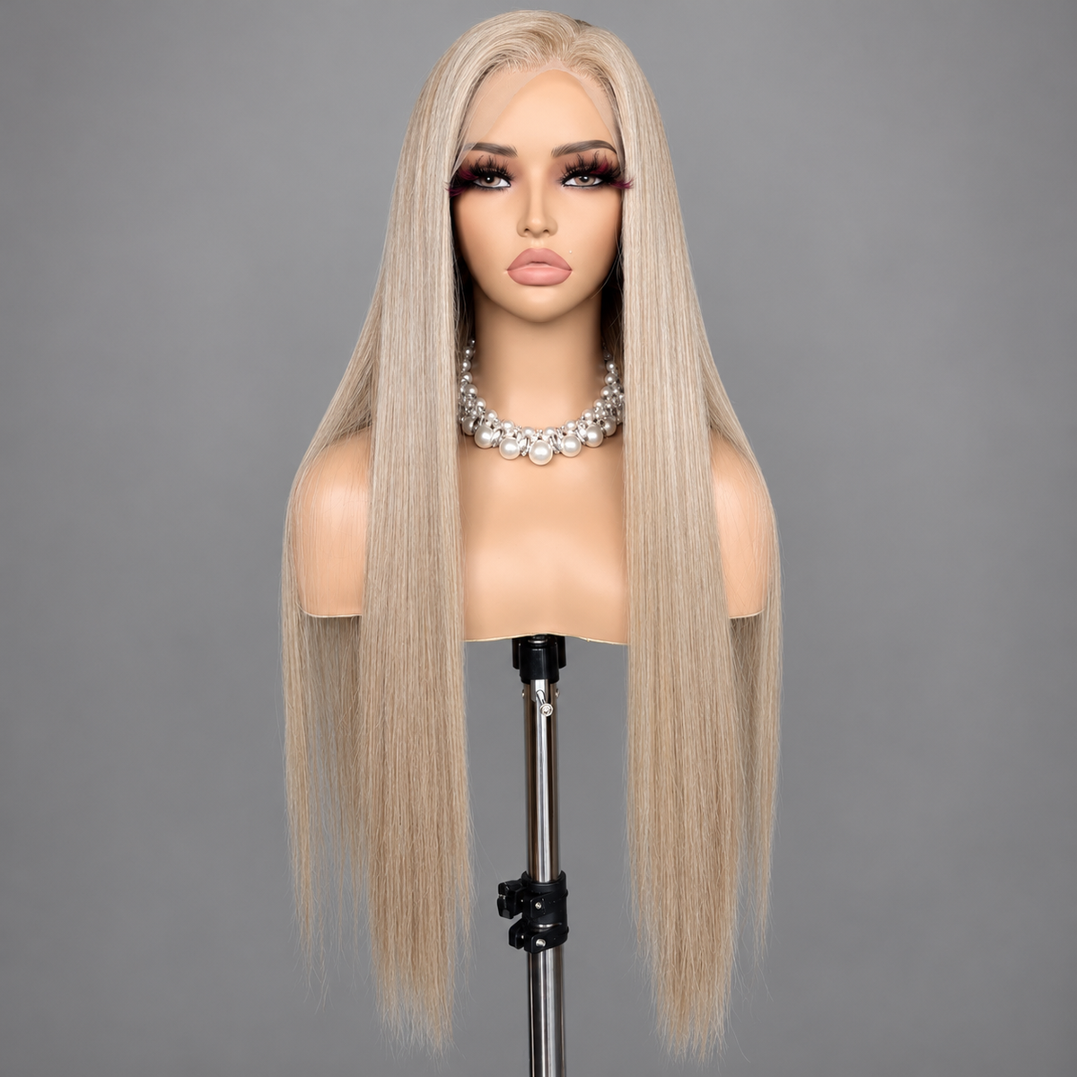Futura honey cream long wig